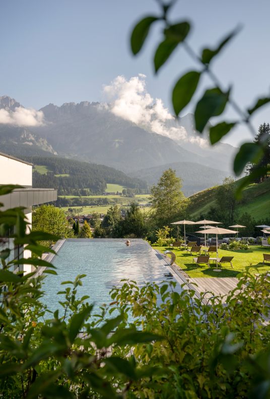 web-der-baer-0822-4319-10